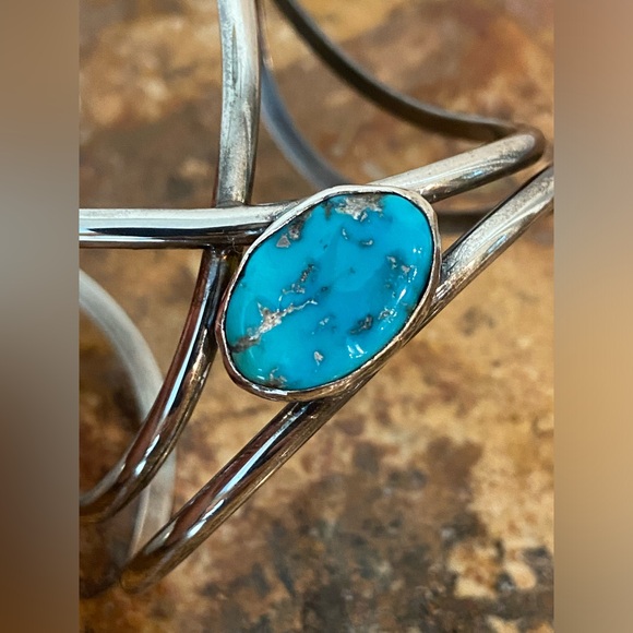 Sterling Silver Cuff with genuine Turquoise 🩵 - Picture 6 of 6